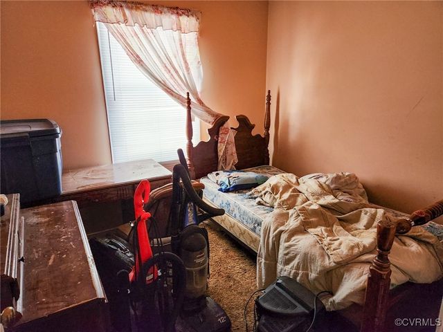 1138 Hodges Rd, Richmond, VA 23225