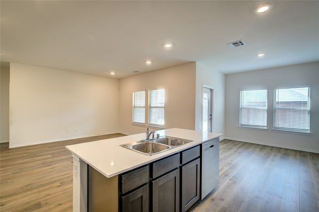 211 Redstone Lane, Caddo Mills, TX 75135