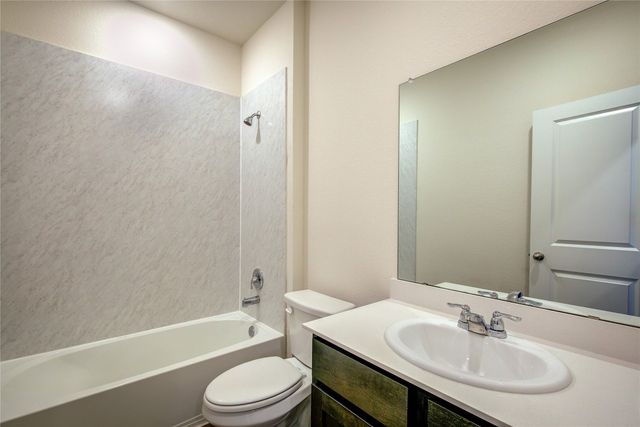 211 Redstone Lane, Caddo Mills, TX 75135