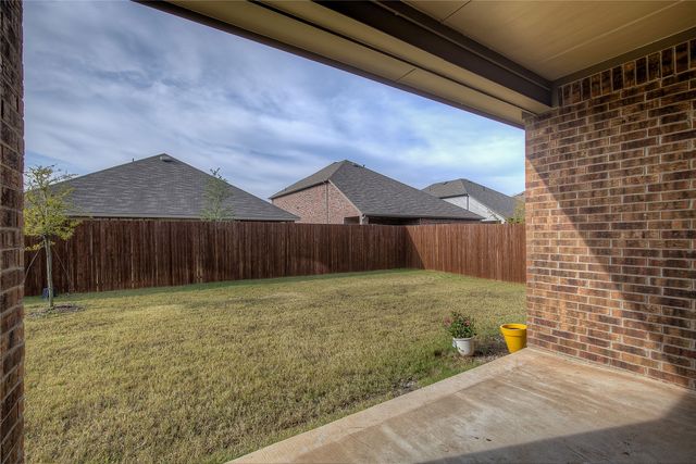 211 Redstone Lane, Caddo Mills, TX 75135