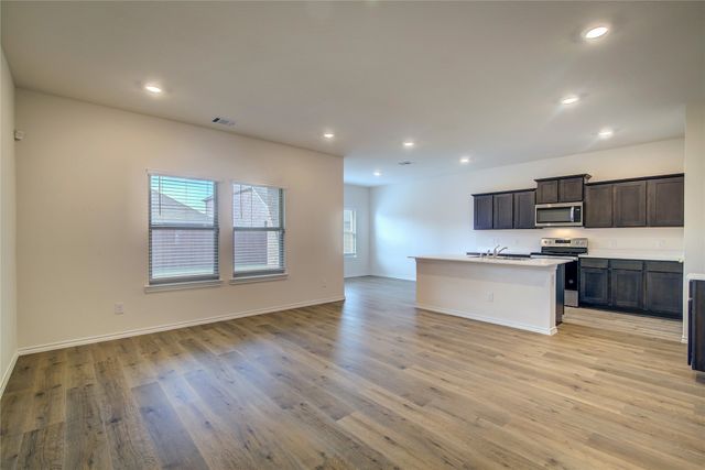 211 Redstone Lane, Caddo Mills, TX 75135