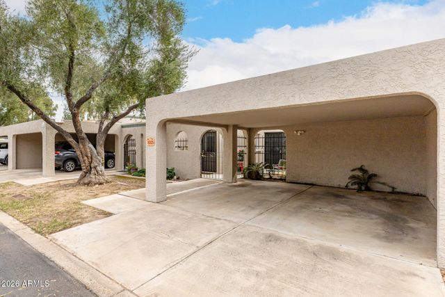1005 E BERYL Avenue, Phoenix, AZ 85020