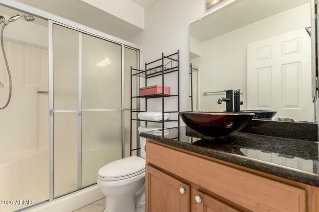 1005 E BERYL Avenue, Phoenix, AZ 85020