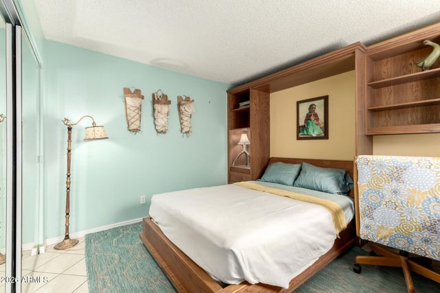 1005 E BERYL Avenue, Phoenix, AZ 85020