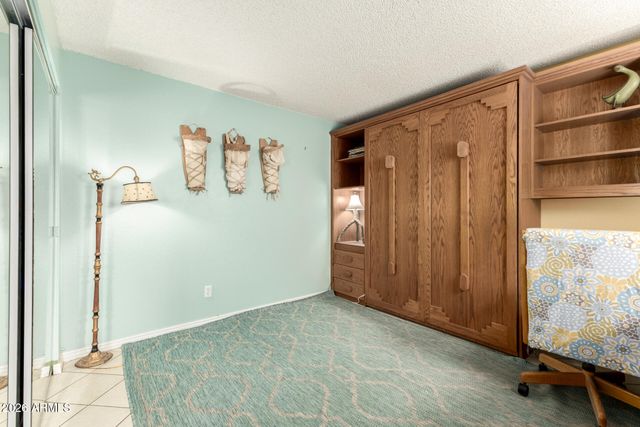 1005 E BERYL Avenue, Phoenix, AZ 85020