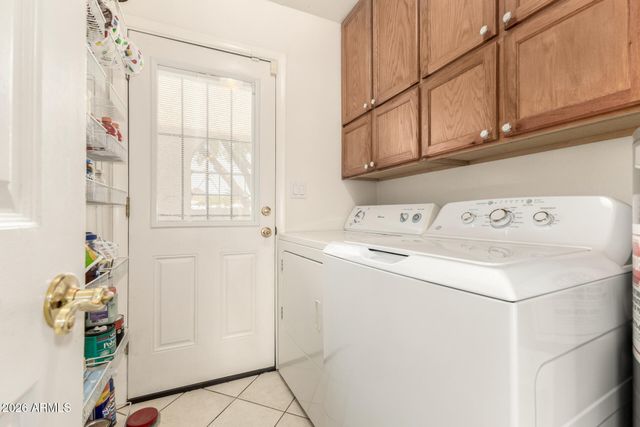 1005 E BERYL Avenue, Phoenix, AZ 85020