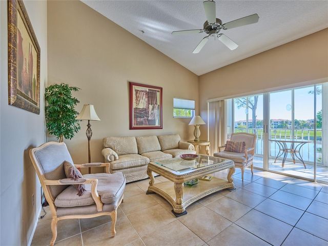 5523 FAIR OAKS STREET, Bradenton, FL 34203