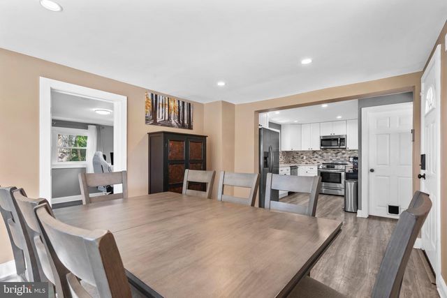 2304 BALDWIN RUN DR, Aston, PA 19014