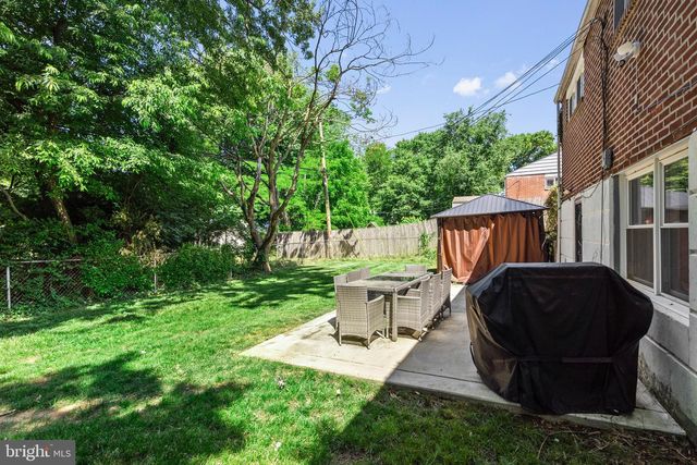 2304 BALDWIN RUN DR, Aston, PA 19014