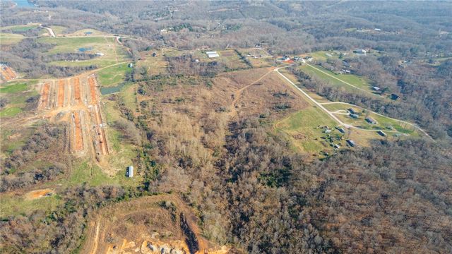 12830 Frisco Cemetery Road, Lowell, AR 72745