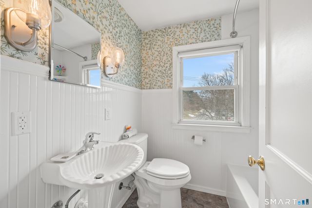 180 Randolph Road, Middletown, CT 06457