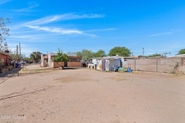 113 E President Street, Tucson, AZ 85714