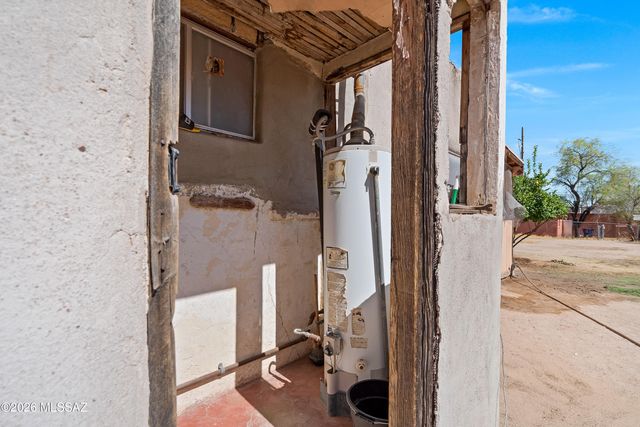 113 E President Street, Tucson, AZ 85714
