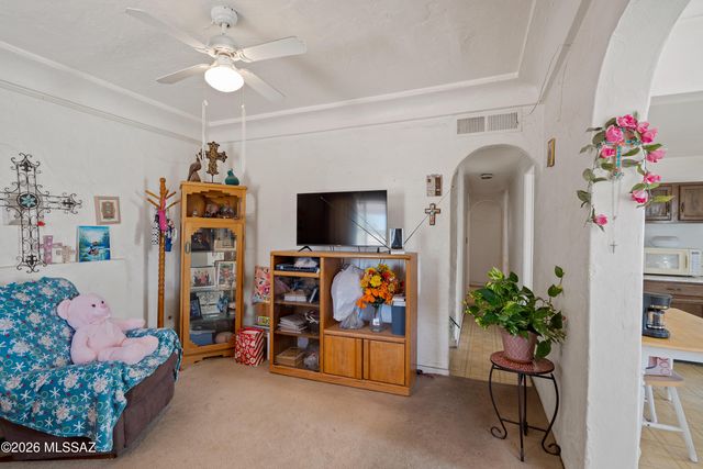 113 E President Street, Tucson, AZ 85714