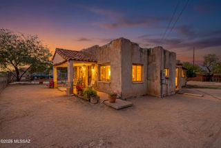 113 E President Street, Tucson, AZ 85714