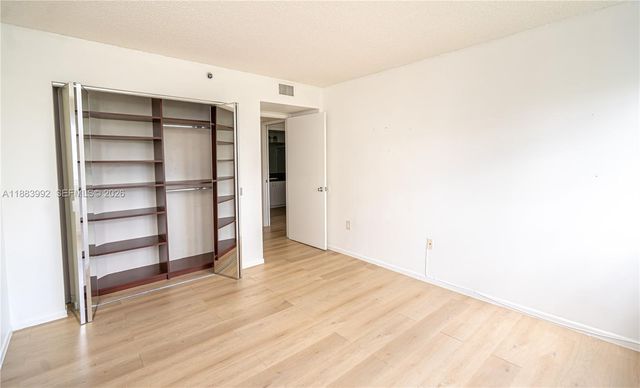 19601 E Country Club Drive 7308, Aventura, FL 33180