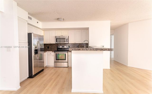 19601 E Country Club Drive 7308, Aventura, FL 33180