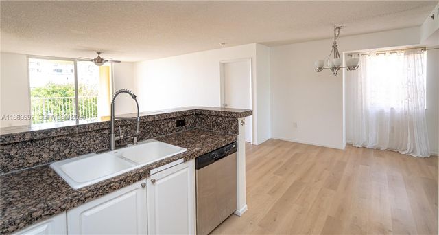 19601 E Country Club Drive 7308, Aventura, FL 33180