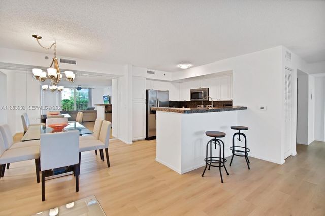 19601 E Country Club Drive 7308, Aventura, FL 33180