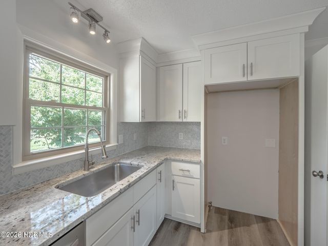 4922 Shelley Drive, Wilmington, NC 28405