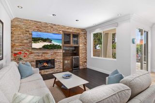 6037 Deerford Row, La Jolla, CA 92037