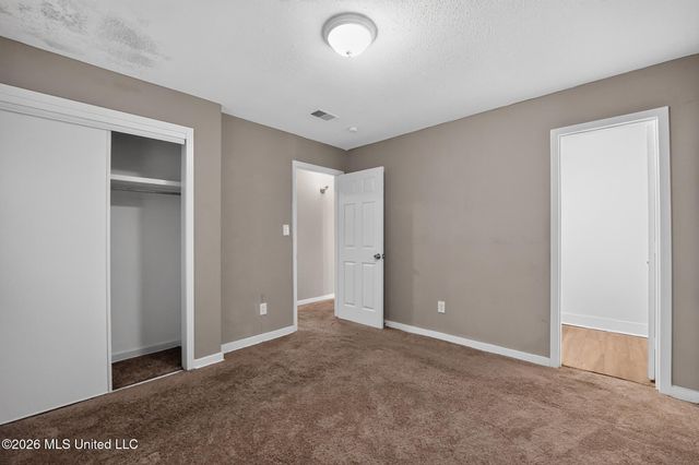 1089 Branch Street, Jackson, MS 39212