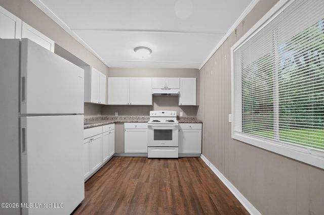 1089 Branch Street, Jackson, MS 39212
