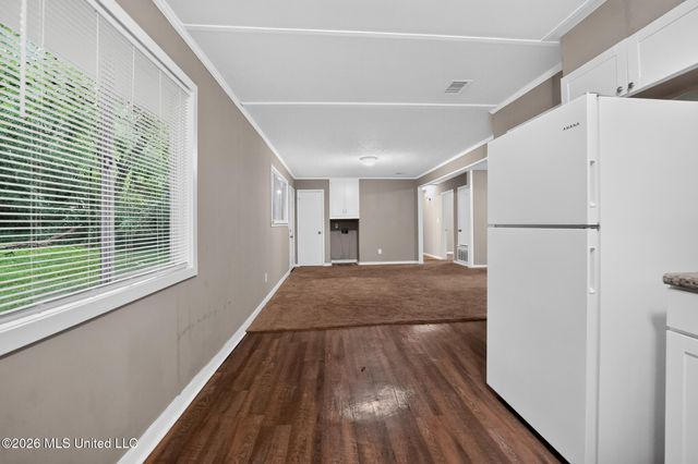 1089 Branch Street, Jackson, MS 39212