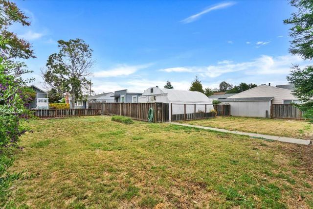 20583 Cambridge Avenue, Hayward, CA 94541