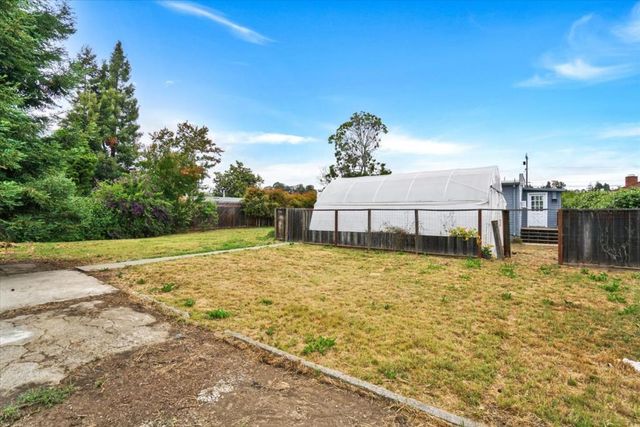 20583 Cambridge Avenue, Hayward, CA 94541