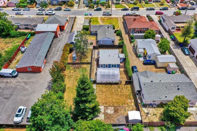 20583 Cambridge Avenue, Hayward, CA 94541