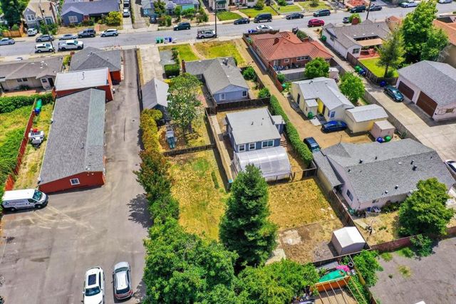20583 Cambridge Avenue, Hayward, CA 94541