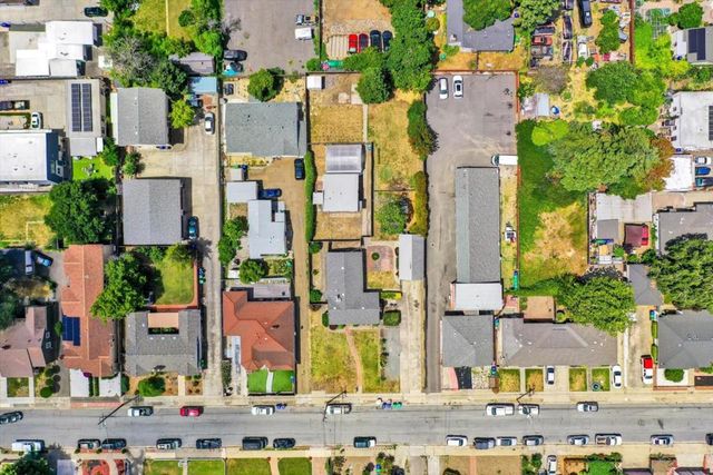 20583 Cambridge Avenue, Hayward, CA 94541