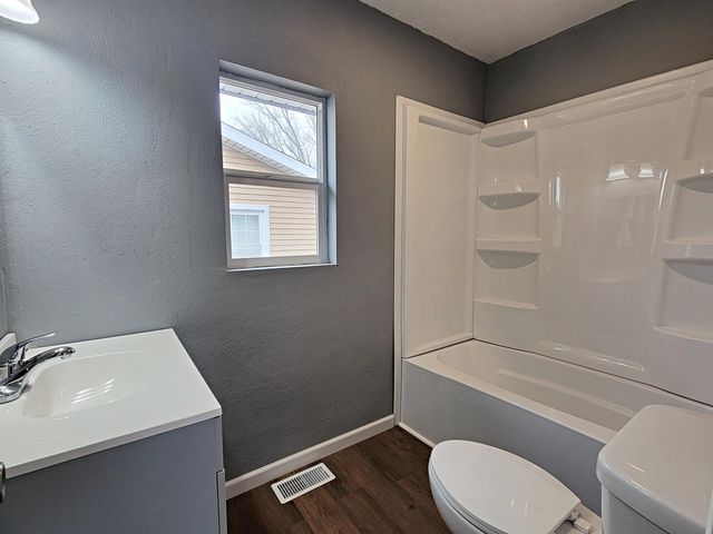 108 N Olive Street, Osceola, IN 46561