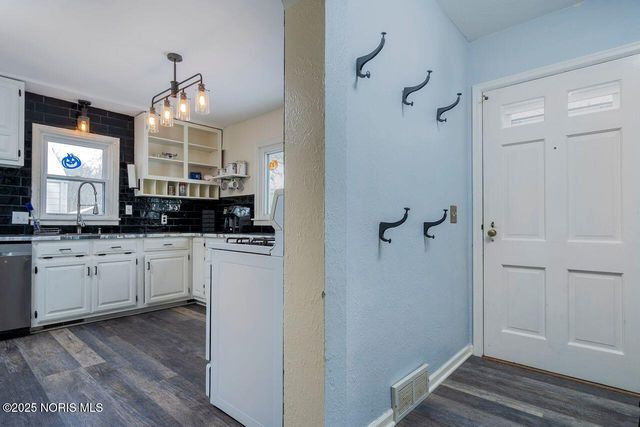 5949 Murnen Road, Toledo, OH 43623