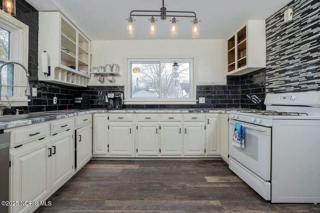 5949 Murnen Road, Toledo, OH 43623