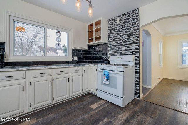 5949 Murnen Road, Toledo, OH 43623