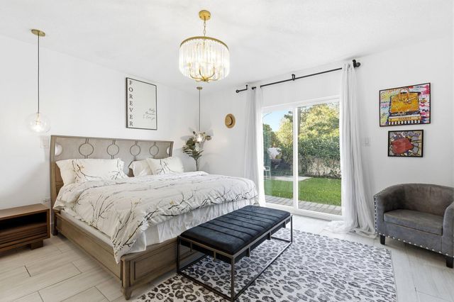 726 LYTLE Street, West Palm Beach, FL 33405