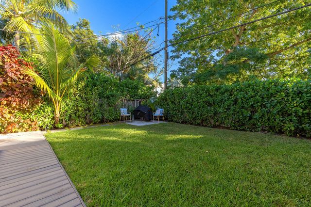726 LYTLE Street, West Palm Beach, FL 33405