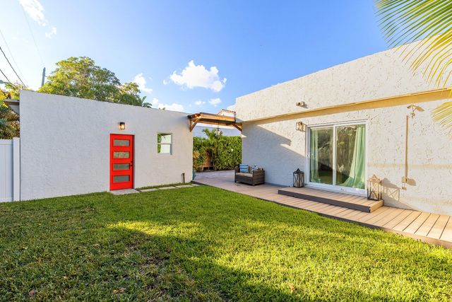 726 LYTLE Street, West Palm Beach, FL 33405