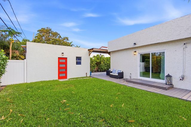 726 LYTLE Street, West Palm Beach, FL 33405