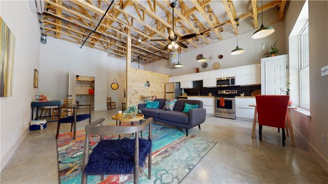 305 West 27th Street W 118, Bryan, TX 77803