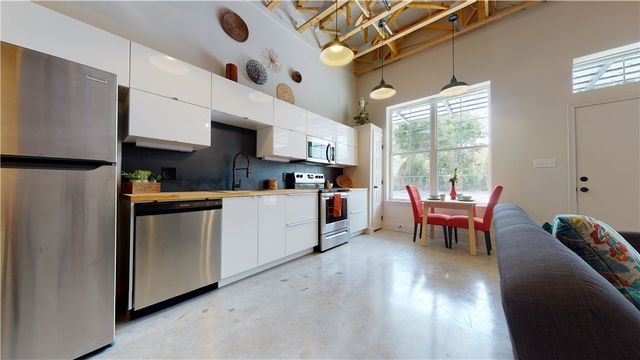 305 West 27th Street W 118, Bryan, TX 77803