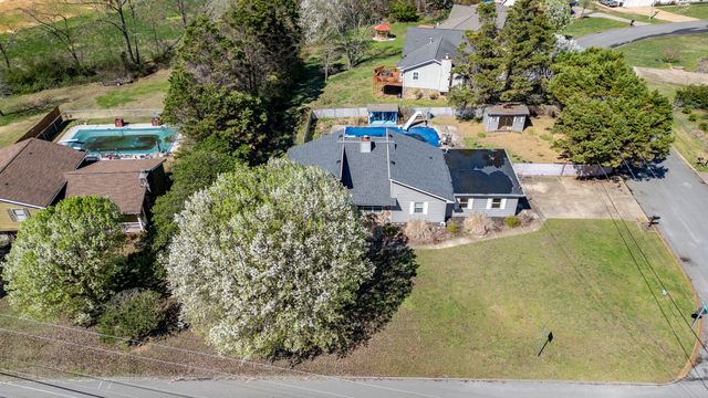 252 Overbrook Drive, Rossville, GA 30741