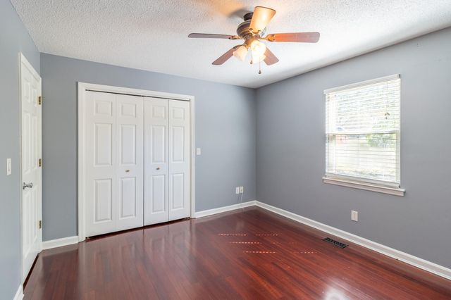 252 Overbrook Drive, Rossville, GA 30741