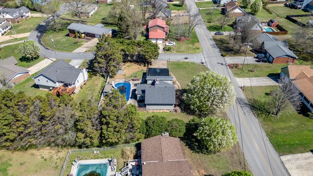 252 Overbrook Drive, Rossville, GA 30741