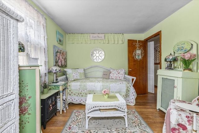 57 Carver Dr, Bridgewater, MA 02324