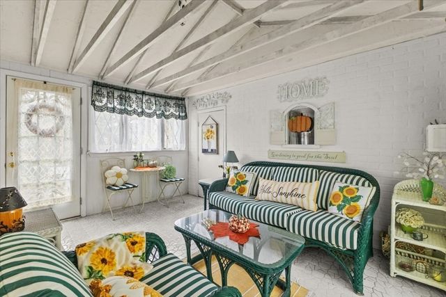 57 Carver Dr, Bridgewater, MA 02324