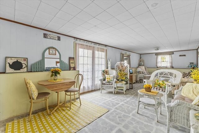 57 Carver Dr, Bridgewater, MA 02324