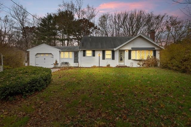 57 Carver Dr, Bridgewater, MA 02324